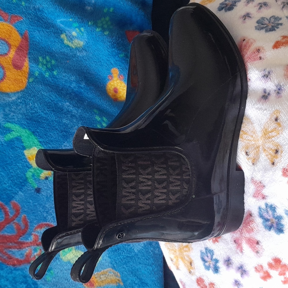 Michael Kors rain boots